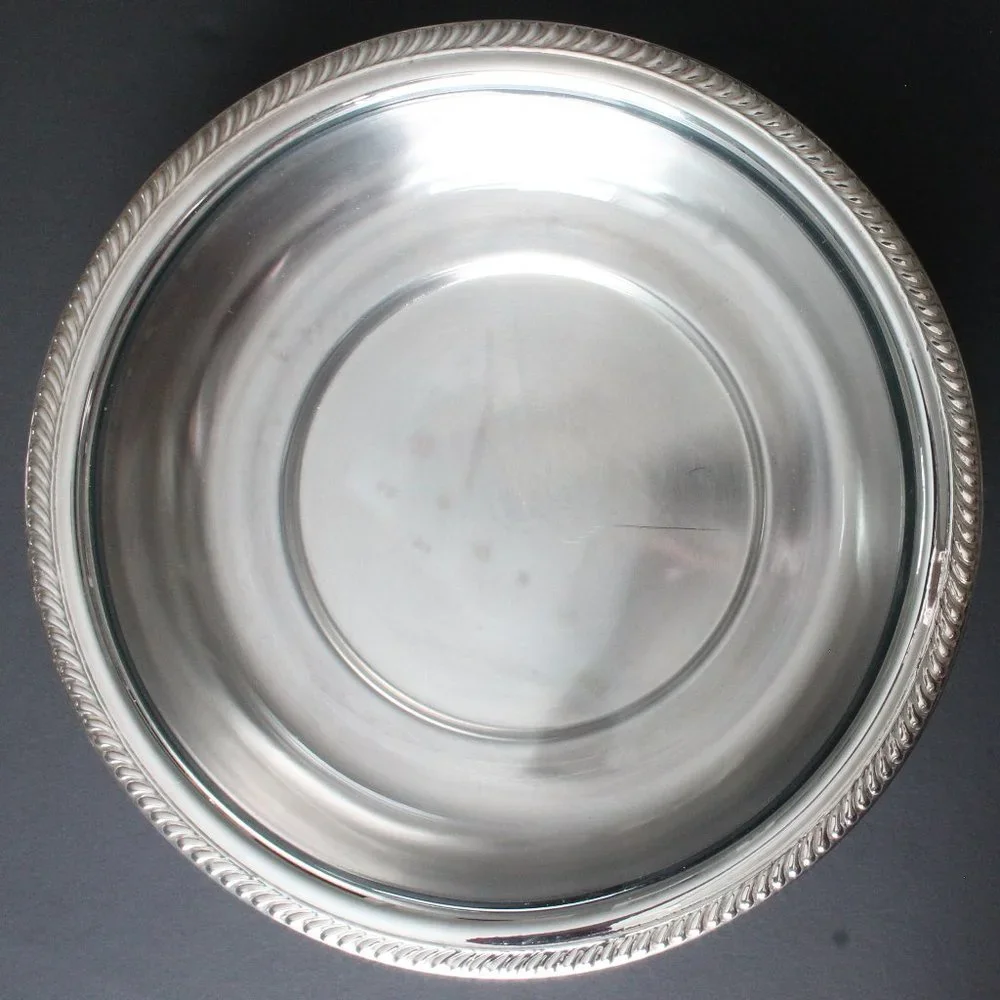 [RIDEAU PLATE] Lidded Silver Serving Tray with and Glass Dish - Picture 10 of 17